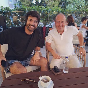 eakyurek_int's tweet image. #EnginAkyürek #OmerBereketoğlu #BereketliTopraklar