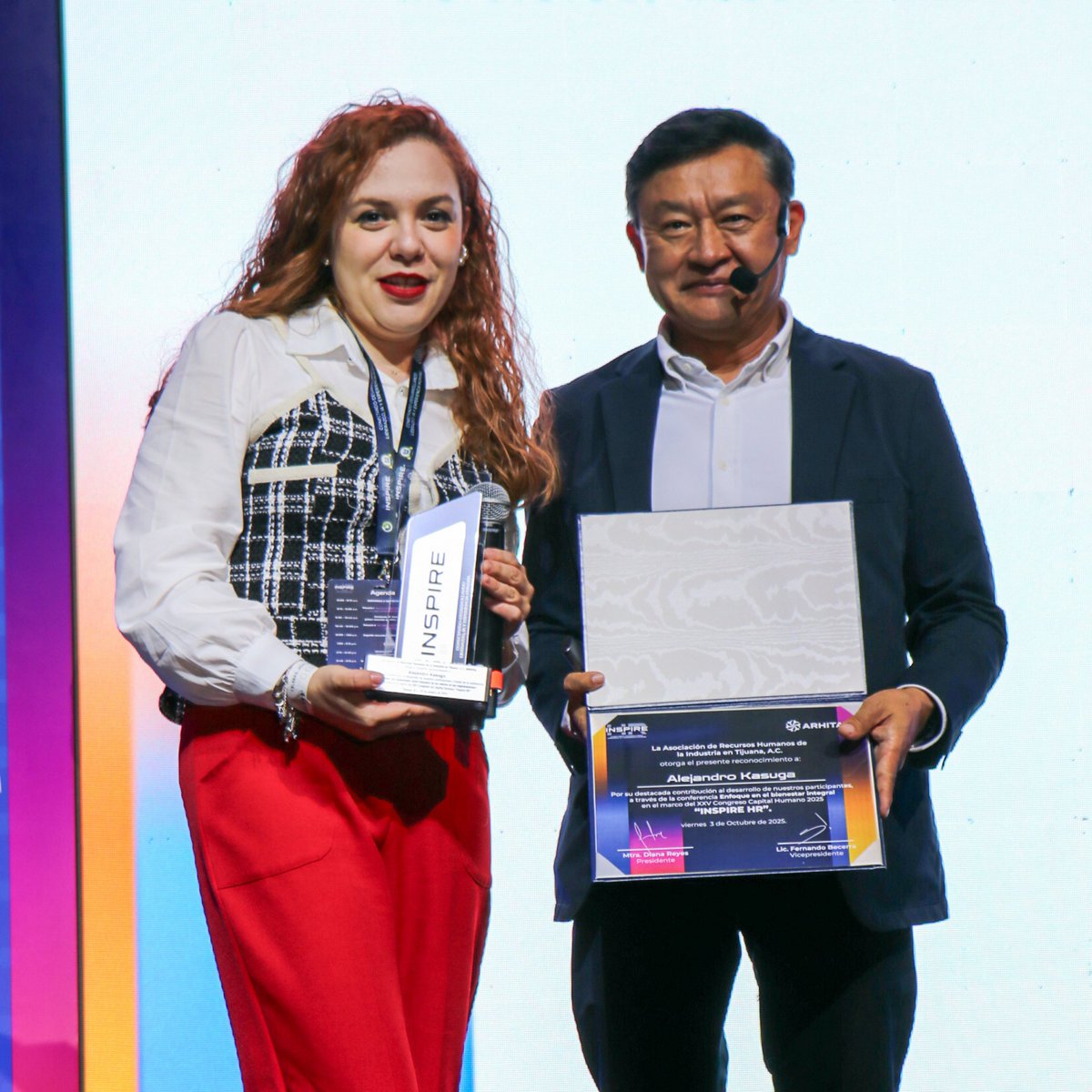 arhitac's tweet photo. 🌍 ALEJANDRO KASUGA — El #bienestar del colaborador como impulsor de los valores en las organizaciones.

Nos inspiró a liderar con disciplina, pasión y propósito.

Gracias por recordarnos que el liderazgo verdadero se construye con constancia y valores. 

#InspireHR2025 #ARHITAC https://t.co/VAdlpOHfgV