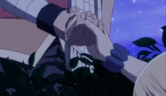 aviesmiley's tweet photo. the Art of hand holding : NaLu 🩷💛 https://t.co/sLeUouTkfo