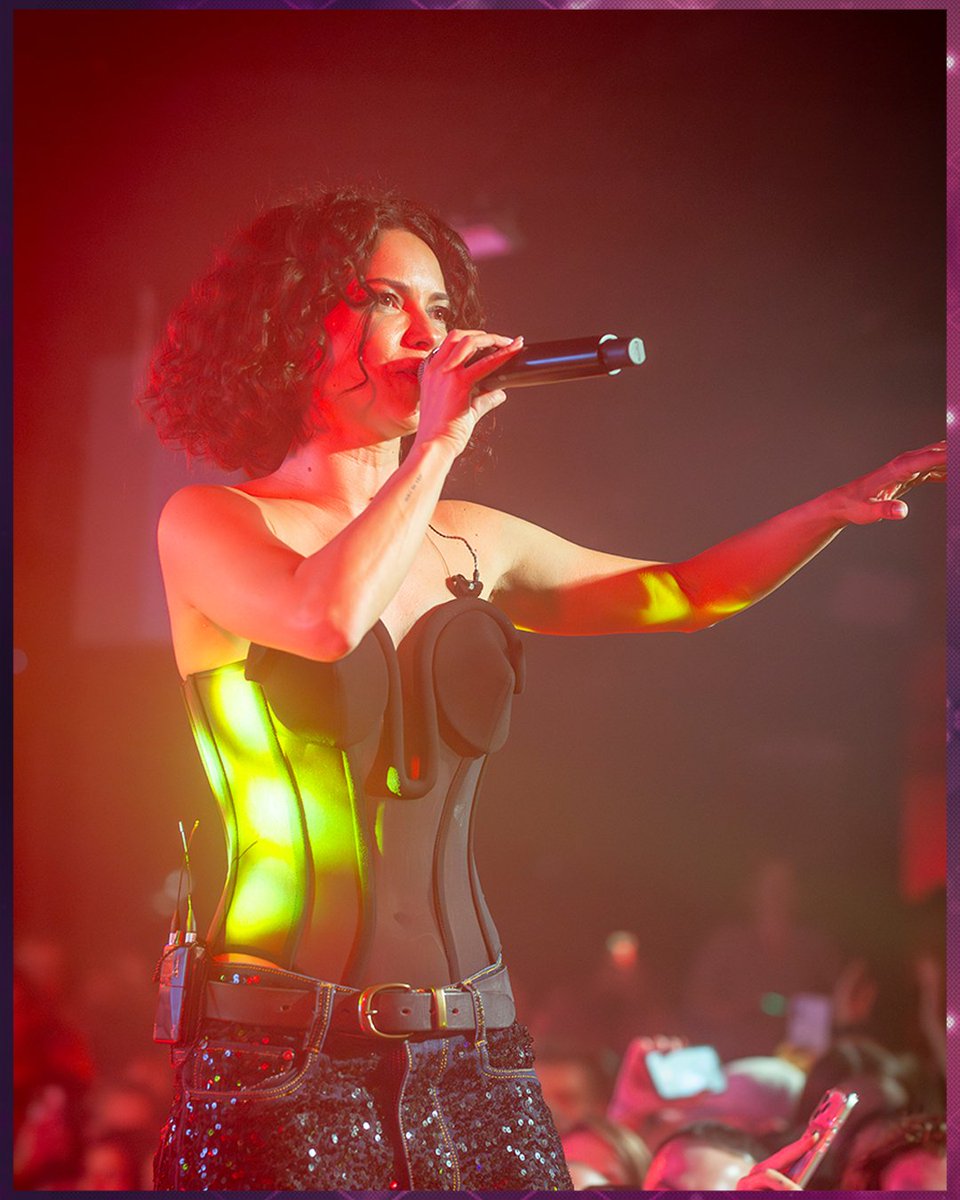 TheInnaNation's tweet photo. OCTOBER 11, 2025 | @inna_ro live at Lumia in Bonneville 🇫🇷
✨️
#inna #clubrocker https://t.co/b1Wp4YEnh1