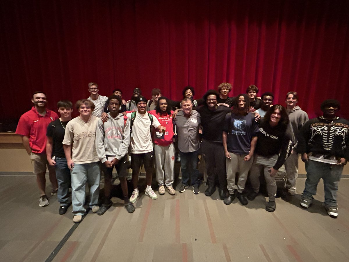 Here I Am—Send Me! Stewarts Creek HS Football showed what a true Championship Mindset looks like:
KENDU — I can do ______! Courage — resistance of fear, not absence of it.  Never, ever give up—no matter the score or odds. Below on the right is picture of their SR War Hawks.