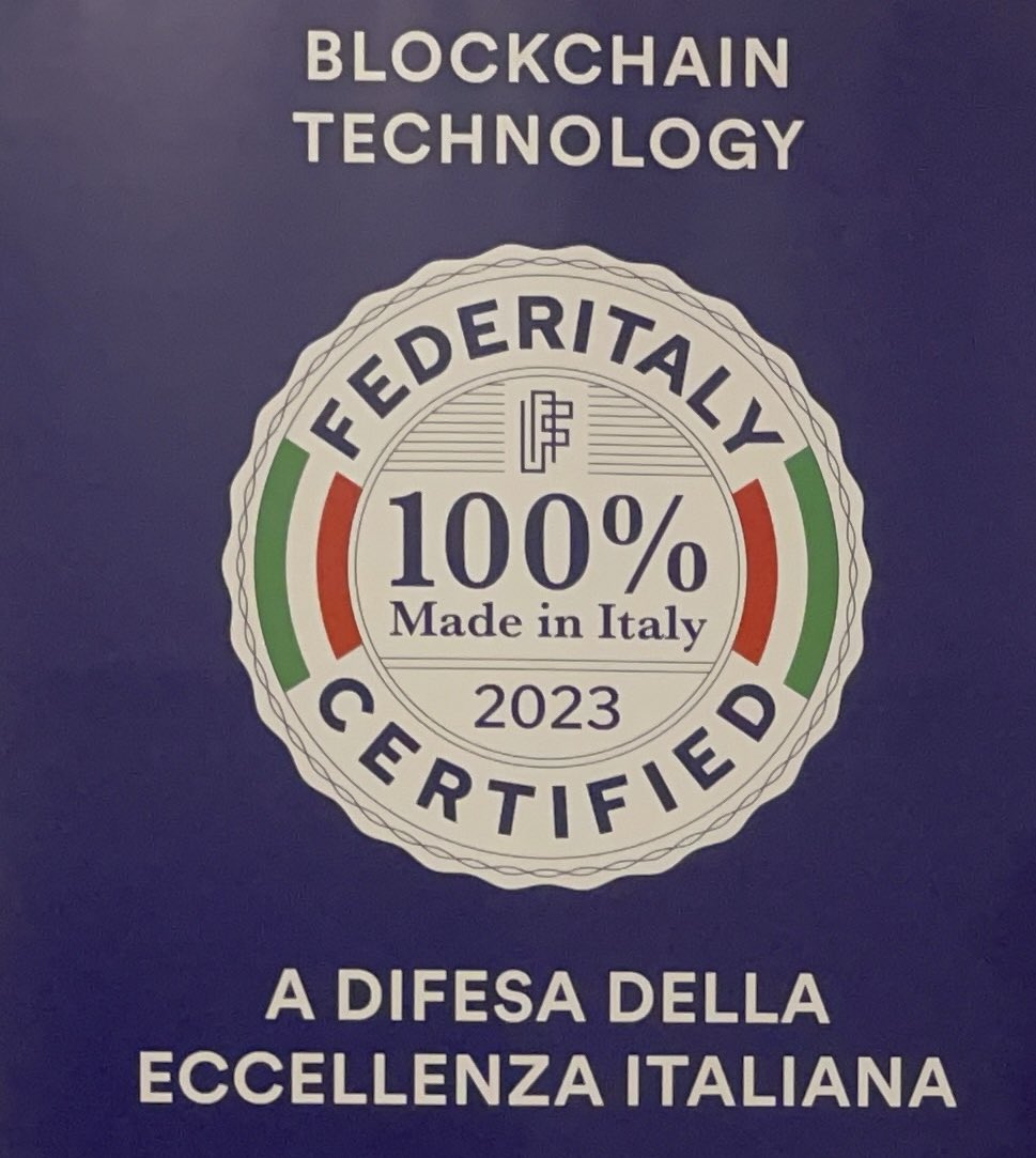 CarloVerdone_it's tweet photo. Nel caso Tod's, la frammentazione delle lavorazioni nel moda pesa: appalti esteri per risparmiare, ma si perde il controllo sulla filiera. Risultato? Rischi etici e reputazionali.

Con FederItaly cambiamo rotta: la nostra certificazione 100% Made in Italy su blockchain verifica l'intera catena, dall'origine al prodotto finito, e calcola un rating di sostenibilità prima del bollino. Trasparenza totale, QR per tracciare tutto, fiducia per consumatori e imprese.

Proteggi il vero Made in Italy. Chiedi info su https://t.co/MUVUQ9e5Nf