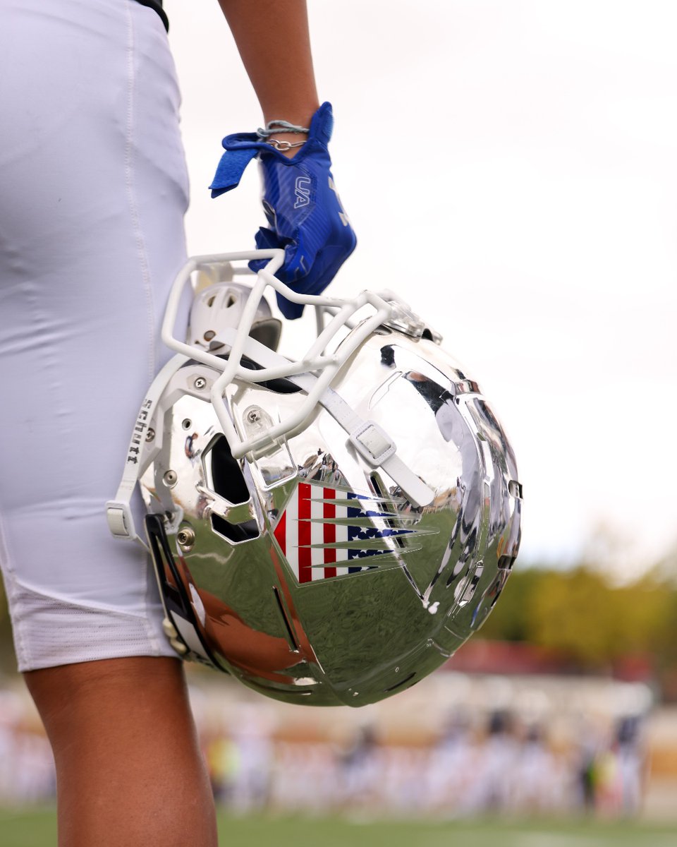 A win for the red, white, and blue 🏈
