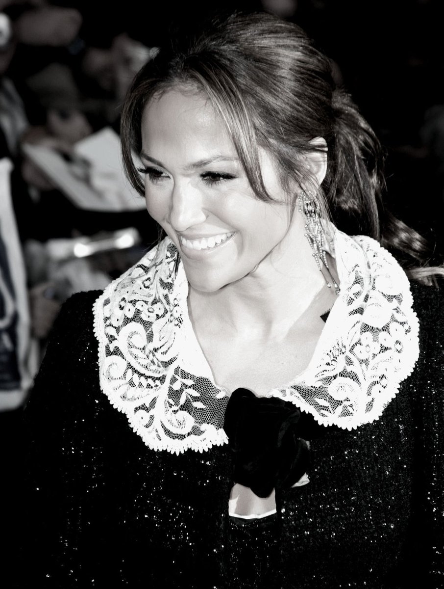 jlothrowbacks tweet picture