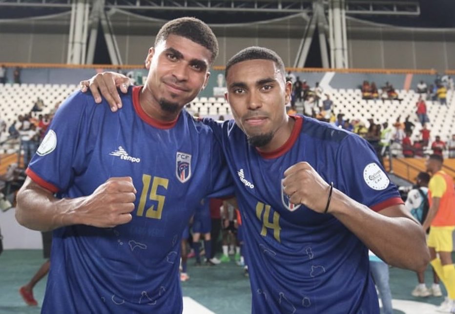 🇨🇻 Laros Duarte &amp; Deroy Duarte hebben zich vanavond met Kaapverdië geplaatst voor het WK. 
👏 Gefeliciteerd mannen!