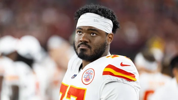 This is a Jaylon Moore appreciation post. 

Came in after the birth of his baby on short notice and played awesome against a great pass rush. This man deserves all the praise. 

#ChiefsKingdom