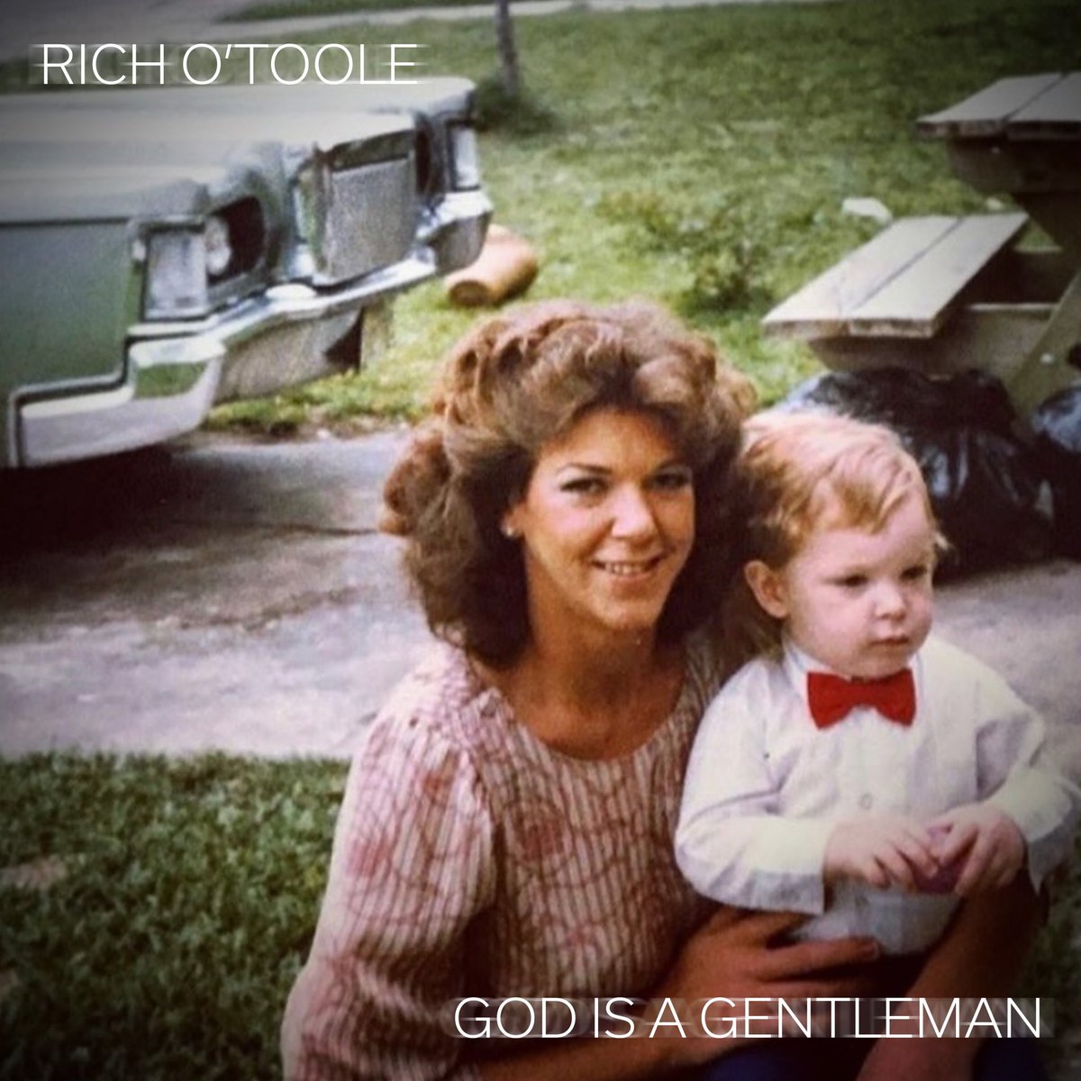 My new album “God Is a Gentleman” is uploaded in the sky. 

iTunes Pre-order starts on 10/23

Album drops on 11/21

You will get 2 tracks early with the purchase of the album.