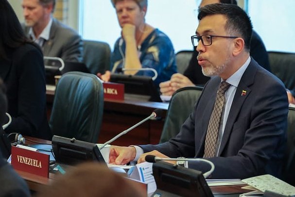 MisionVenOPAQ's tweet image. Venezuela denuncia inusual despliegue de fuerza militar en el Caribe y apoya implementación de la Convención sobre las Armas Químicas en 110° Consejo Ejecutivo #OPAQ #OPCW
mppre.gob.ve/publicacion/60…