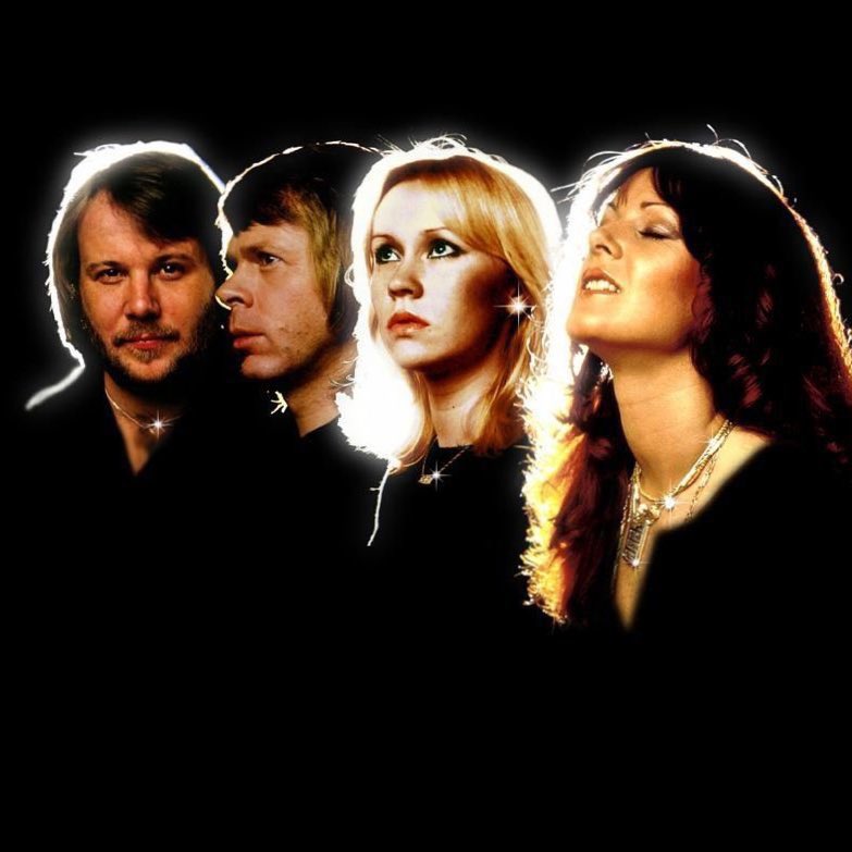 SwedenCharts's tweet image. 🇸🇪 | “Super Trouper” by ABBA has surpassed 400 million streams on Spotify.