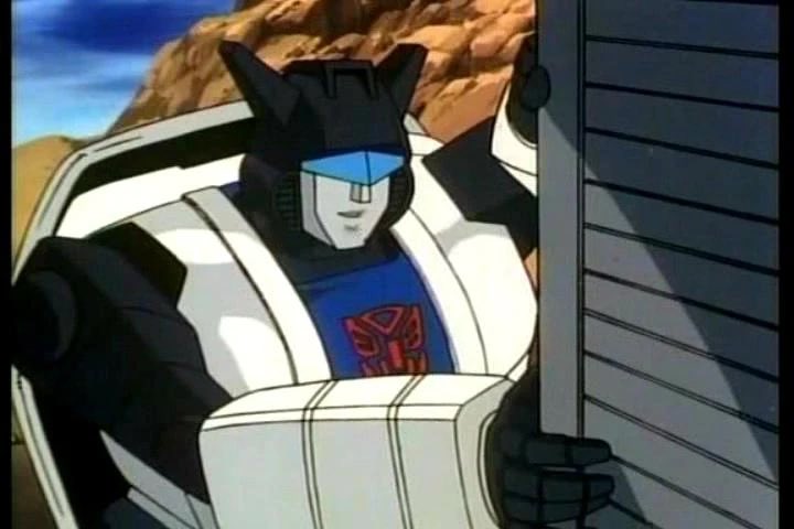 neons_crossover's tweet photo. Today's crossover ship is:
#jazzbee
G1 Jazz ❌ RiD bumblebee https://t.co/ya6xX06j4Q