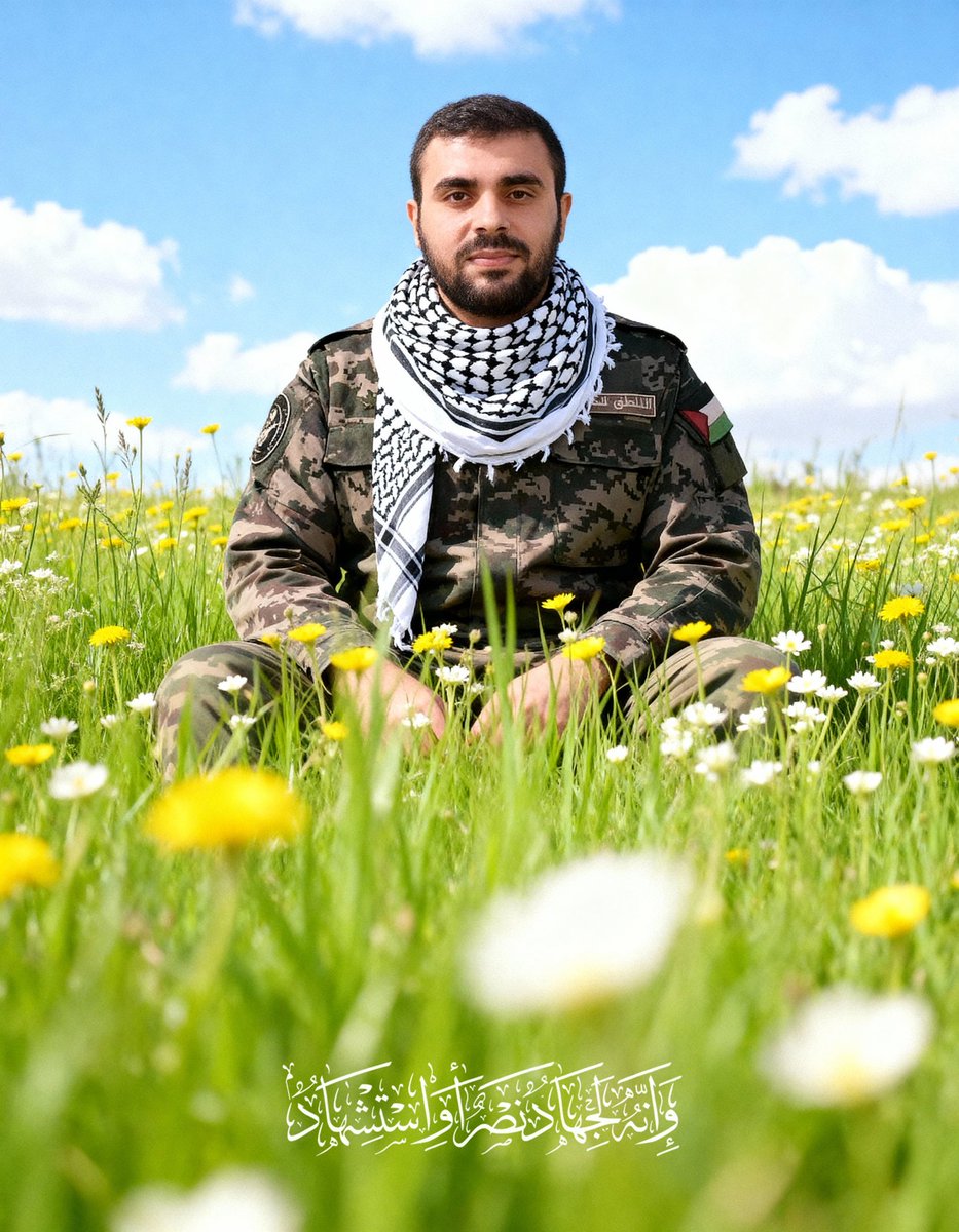 NadideSinem's tweet photo. Ah Ebu Ubeyde bu şanlı zaferi görmek en çok senin hakkındı! Onurlu savaştın.. Hafızalardan silinmeyecek bir başkaldırının, mücadelenin komutanlığını yaptın.. Yüzün de ruhun da unutulmayacak! Yattığın yerde artık huzurla uyu. Filistin halkı kazandı!
#KalıcıBarış #Zafer #Filistin https://t.co/S0U5D9pLrr