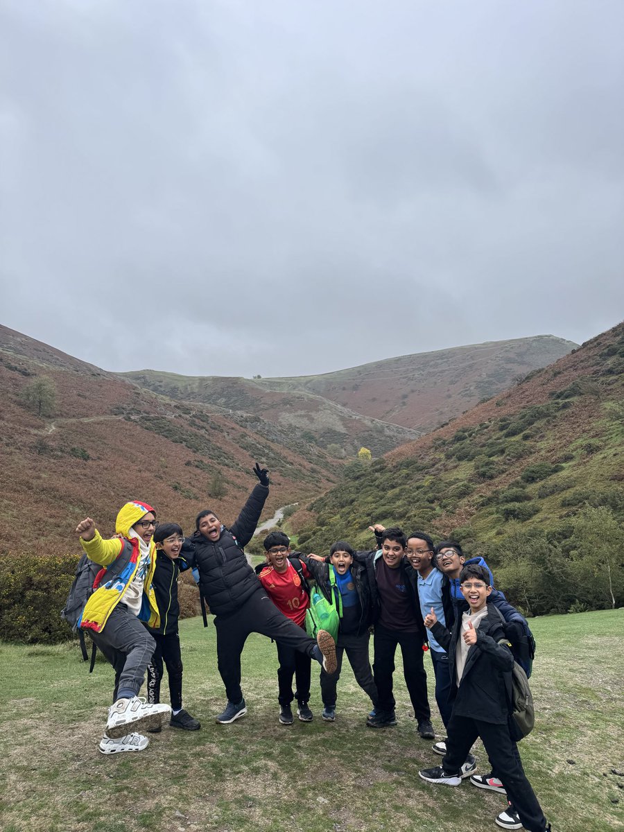 Carding Mill Valley offered a beautiful opportunity for group photos!

Look at the view!

<a href="/AbbeyMead_TMET/">Abbey Mead Primary Academy</a>