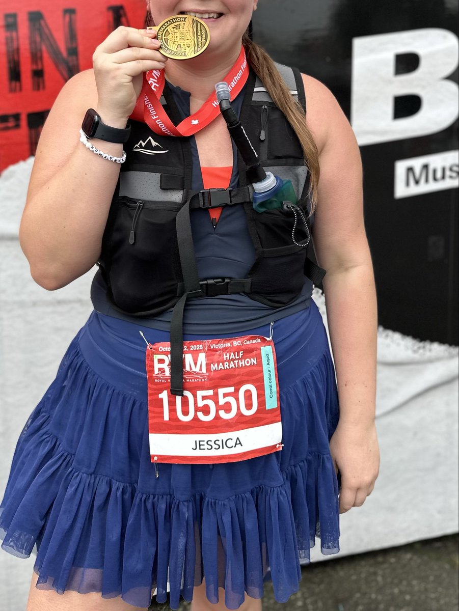 jinnysims's tweet image. So proud of my granddaughter for running &amp;amp; compete the  half marathon in Victoria yesterday @runvictoriamarathon  Made it home for #Thanksgiving dinner. #precious #priceless #moments #Nursing