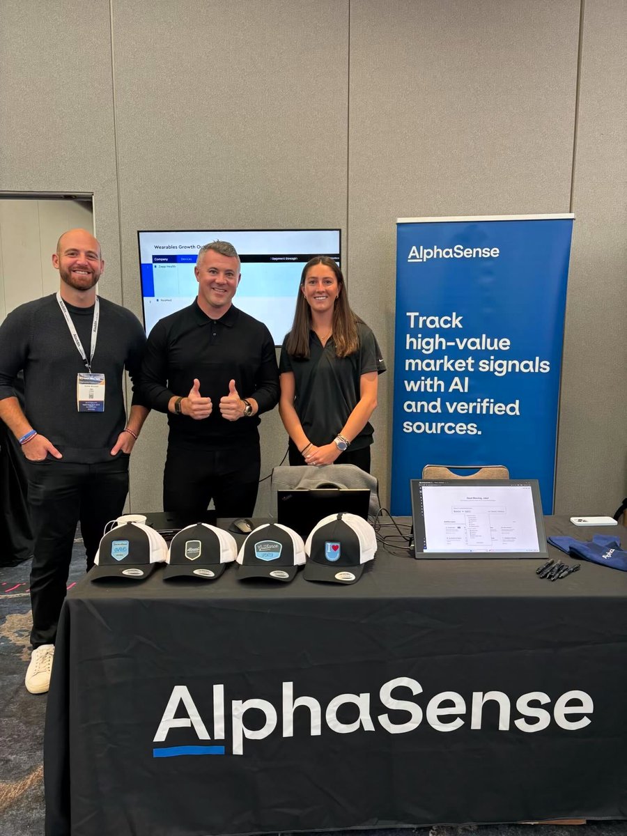 It was great connecting with investment leaders at TSAM New York last week!

Our EVP &amp; GM of Enterprise Business, Stephen Lynch, shared how AlphaSense's GenSearch API is transforming workflows for analysts across the investment community. We enjoyed showcasing how our API helps