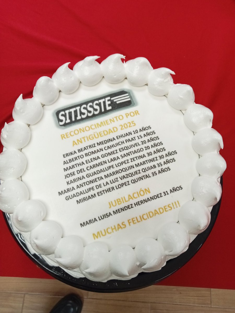 Octubre 10, 2025
Celebración de Entrega de Reconocimientos por años de servicio en el Instituto.
Sección 7, en el Estado de Campeche.

¡Muchas felicidades! 👏🏻👏🏻👏🏻

#sitisssteunidossomosmasfuertes 
#sitisssteerestu  #ISSSTE