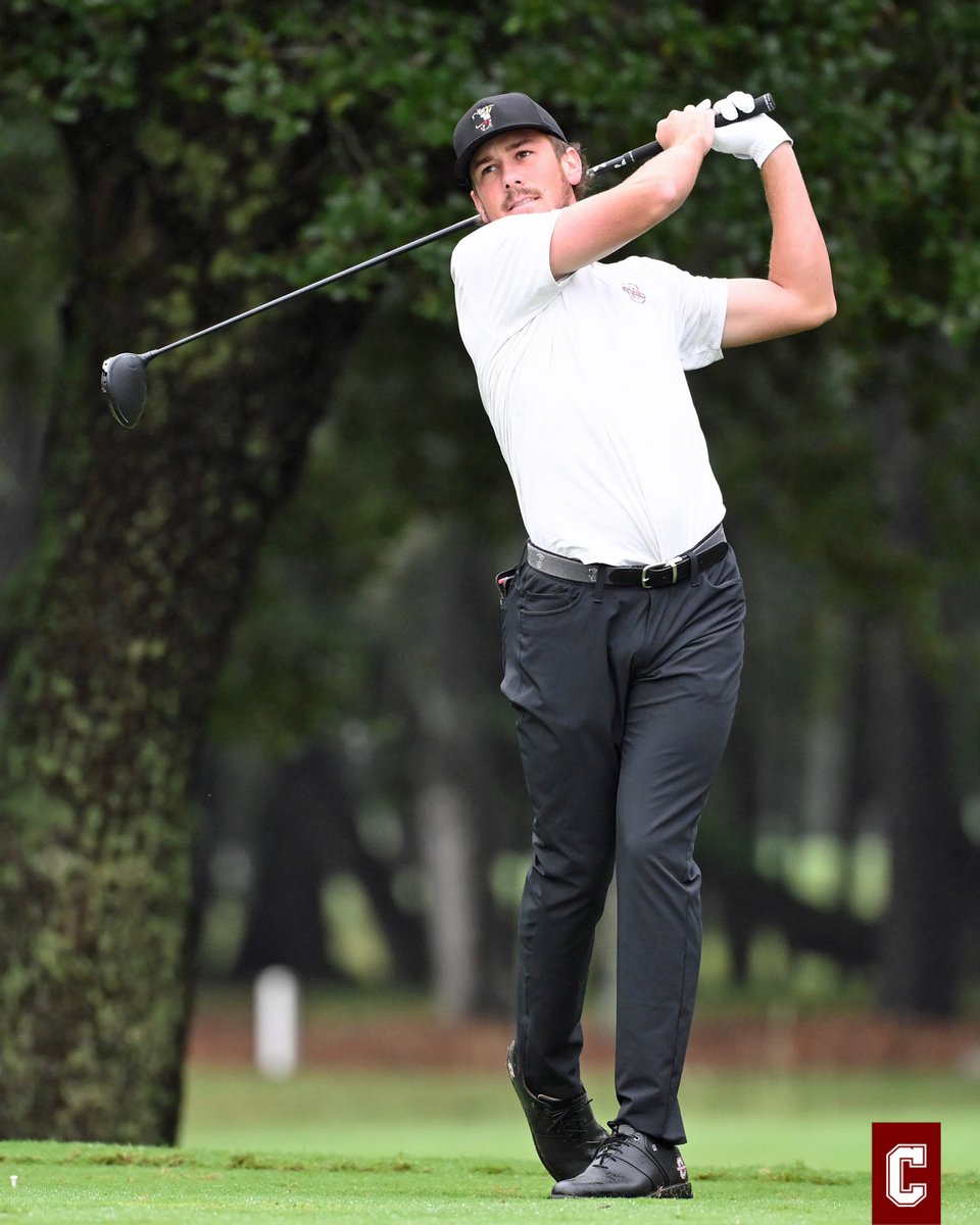 Have a day Miles!

The junior turned in a 68 (-4) opening round at The Bryson to enter day two at T2.

#TheCollege 🌴⛳️