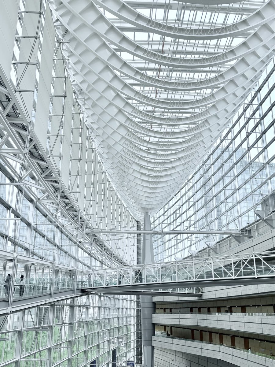 d8arch's tweet photo. Tokyo International Forum https://t.co/qz1DayWSwX