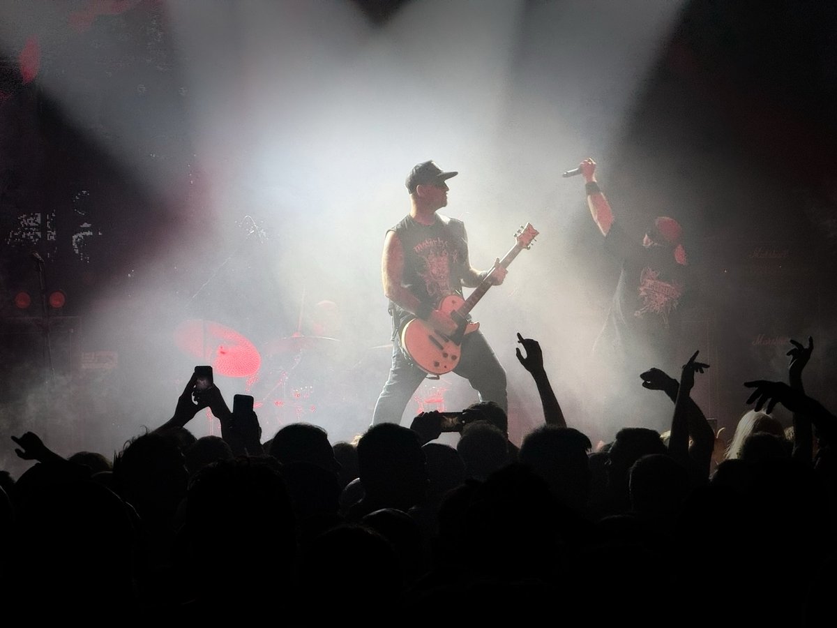 CAB3011CAB's tweet image. #hatebreed #nxnewcastle #nx #newcastle #saturday full on #hardcore set 🎸🎸🎸🎸