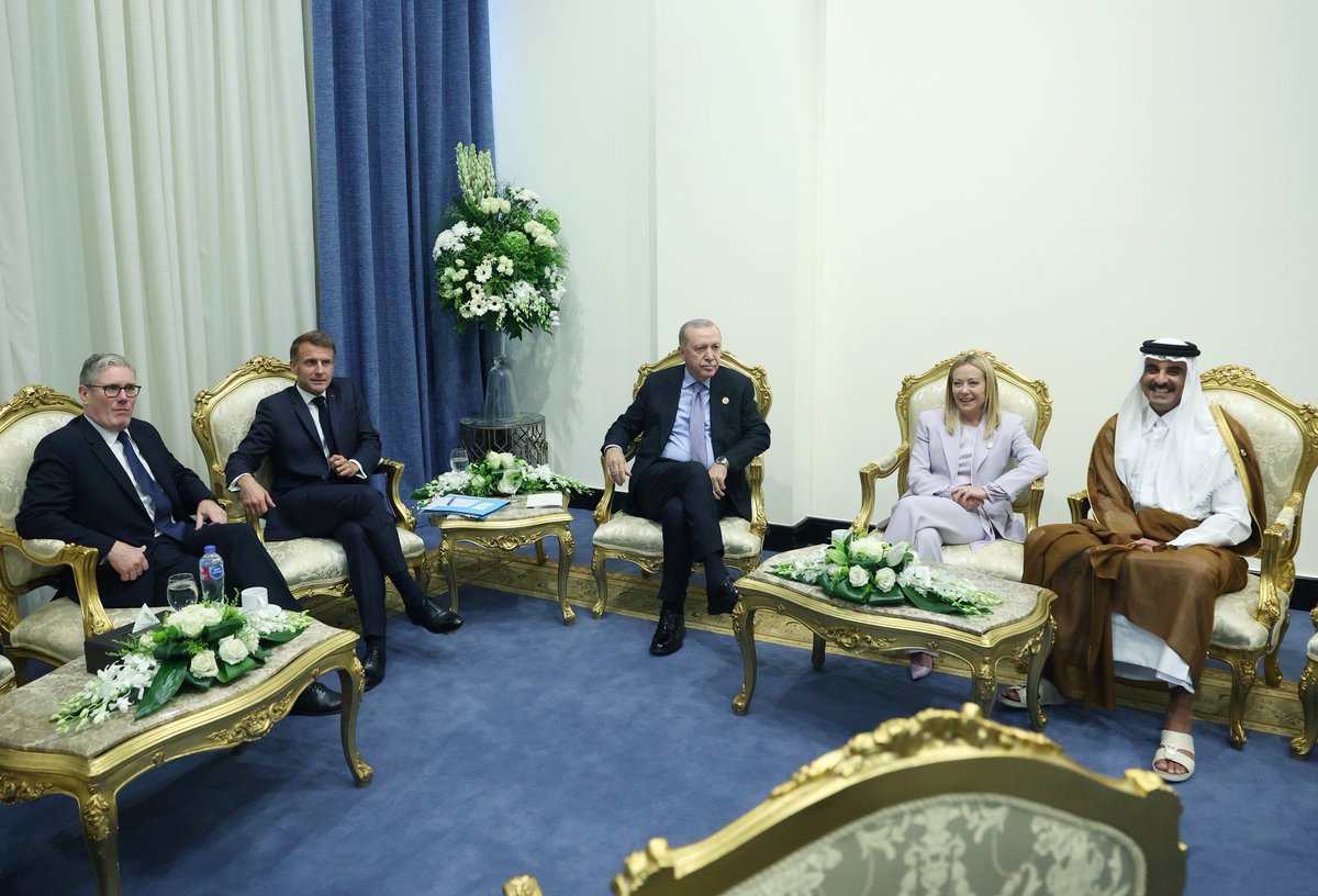 Dünya Lideri <a href="/RTErdogan/">Recep Tayyip Erdoğan</a> 

#KüreselLiderErdoğan
