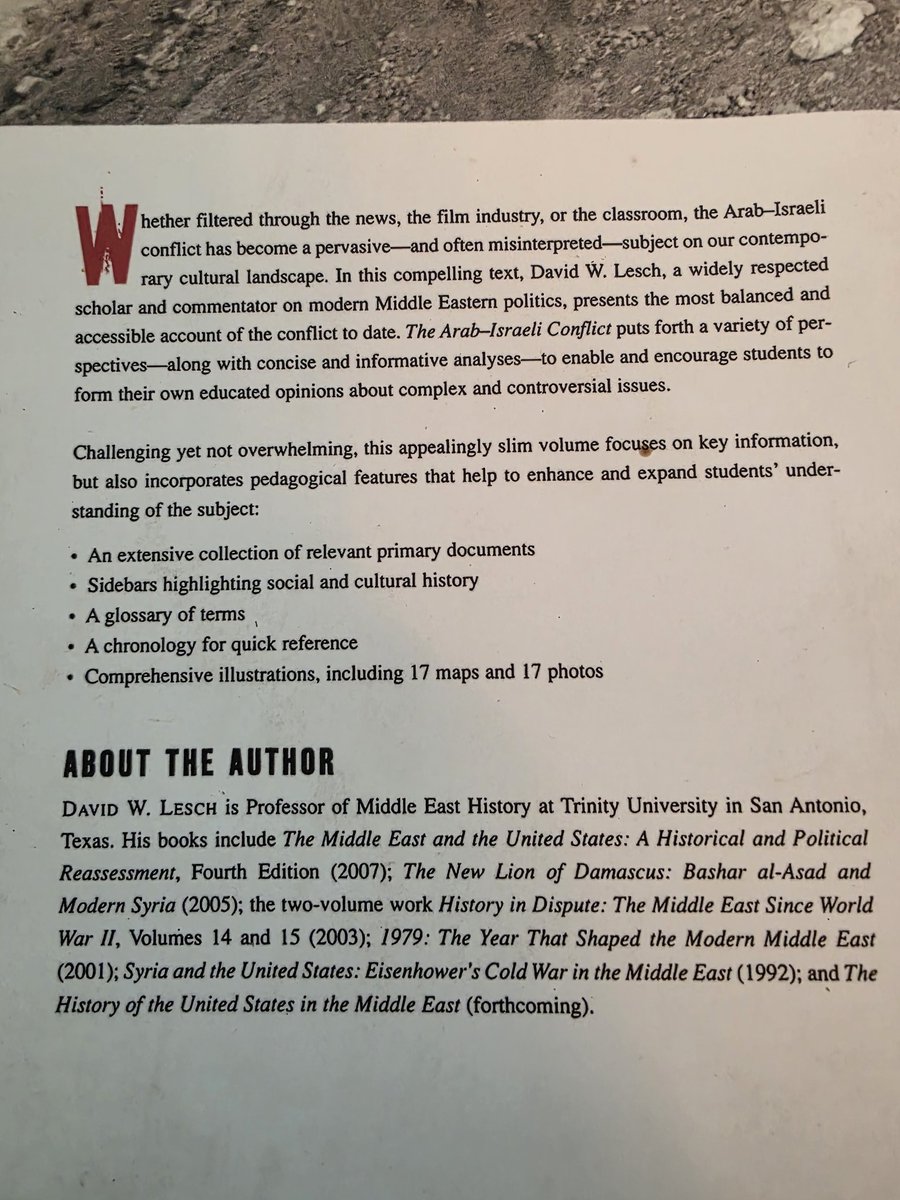 Anaetius's tweet photo. @RickyDeeeee @eh_verdade_sim @ggreenwald @TalHeinrich Logical fallacy after logical fallacy with you. Deep down we both know that you're an ignoramus trying to sound intelligent. Instead of blindly believing what Sean Hannity or whatever tells you to believe, try reading a scholarly book about the conflict. https://t.co/KJLkmnyawJ
