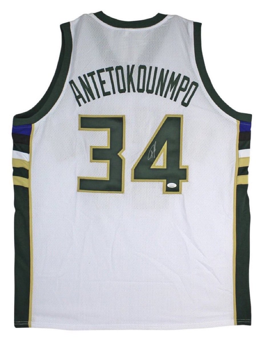 MC__Collections's tweet image. Giannis Antetokounmpo signed custom Bucks jersey. COA: JSA.
DM us if interested for purchase.