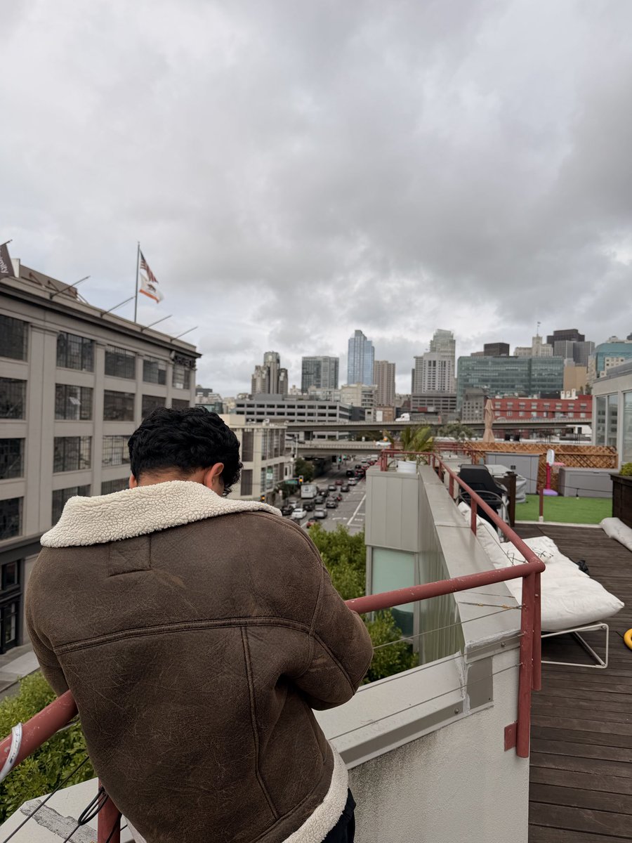 Elide office rooftop >>