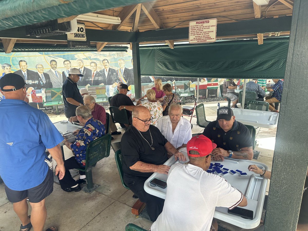 Wesley Morgan tweet media