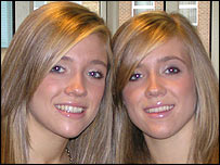 #OnThisDay in 2006,  #swfc beat <a href="/BarnsleyFC/">Barnsley FC</a> 2-1 at <a href="/S6/">S</a> with goals from Whelan &amp; a last gasp winner from Brunt. Most memorable part of the day those naughty Gleadall "Twin"/s.    One Barnsley fan said: "They weren't much cop anyway..."  🤣😂🤣

YOU TUBE youtube.com/watch?v=gRHXFK…