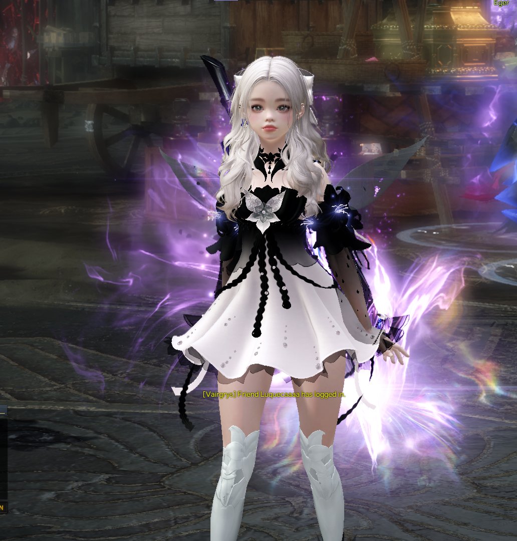 raexiv_'s tweet photo. and it hit at 28% :3 i will never be this lucky with weapons ever again https://t.co/Q9mS8whYWO