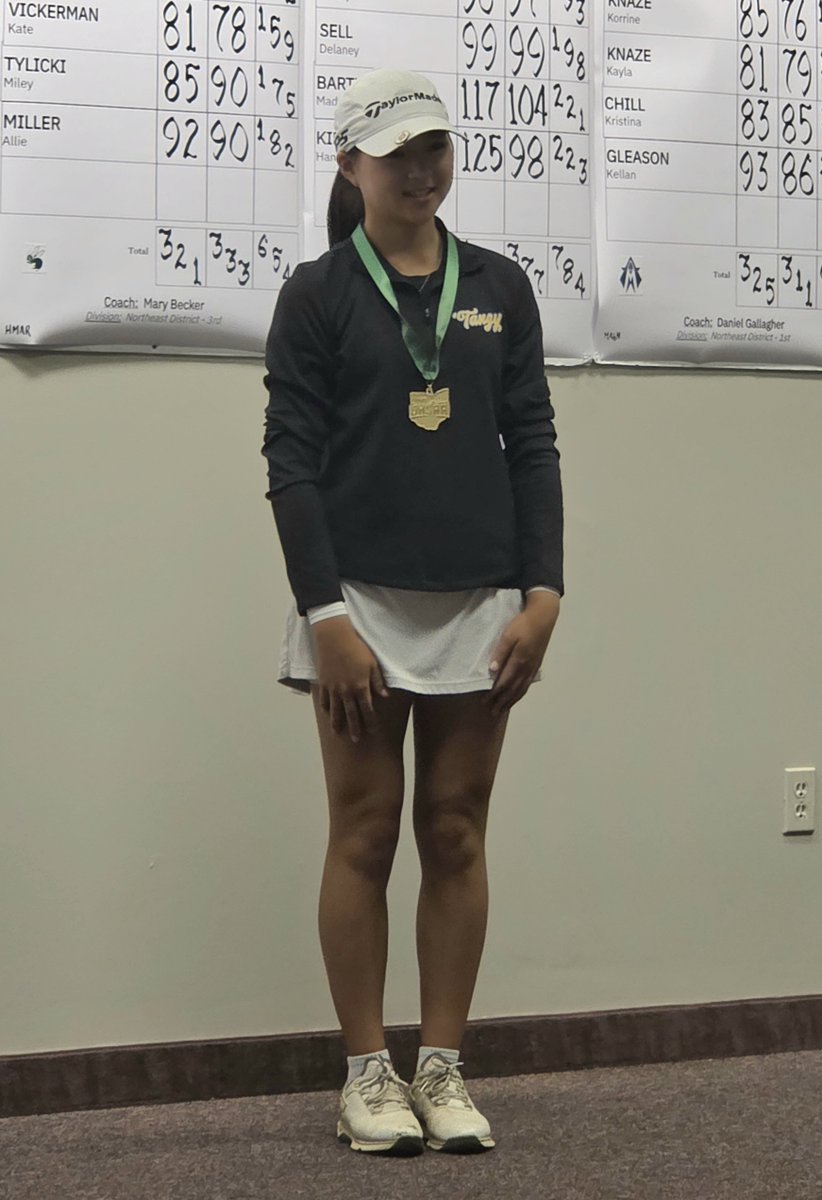 ⛳️ #OHSAA GOLF: Congratulations to Lewis Center Olentangy's Meadow Tian, the 2025 Division I girls individual state champion! Tian shot a 139 to claim medalist honors.