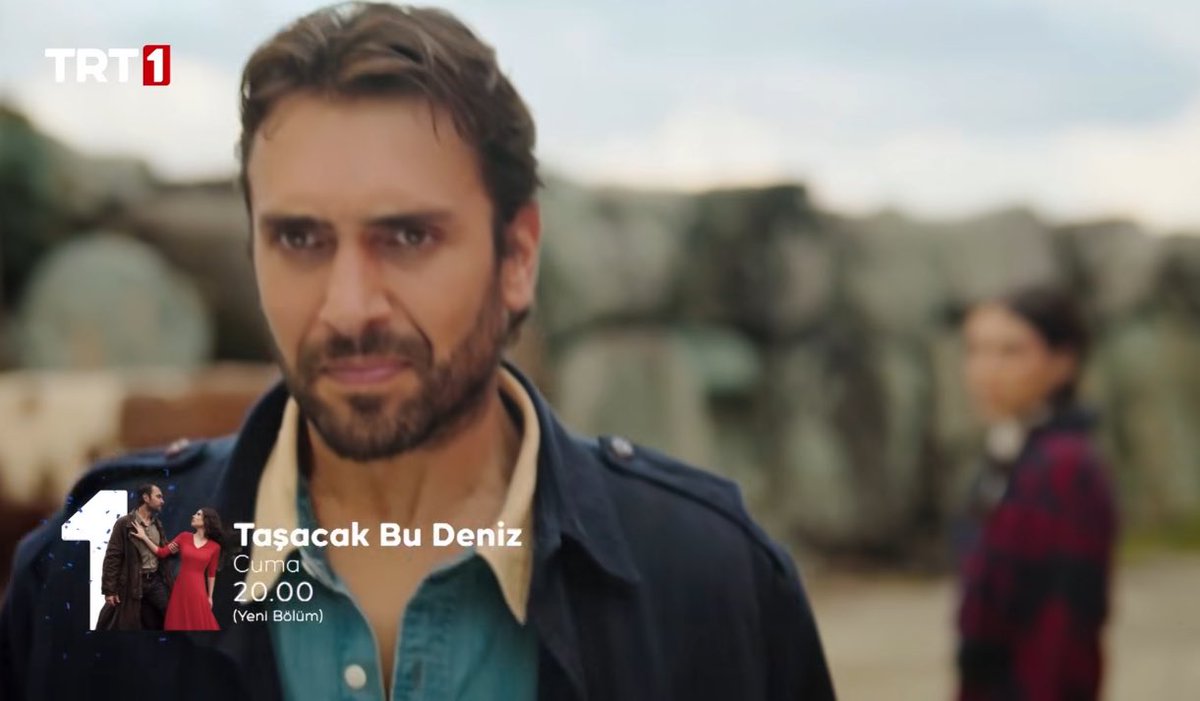 arkasındaki kayalarda ulrem yazıyor 🥲