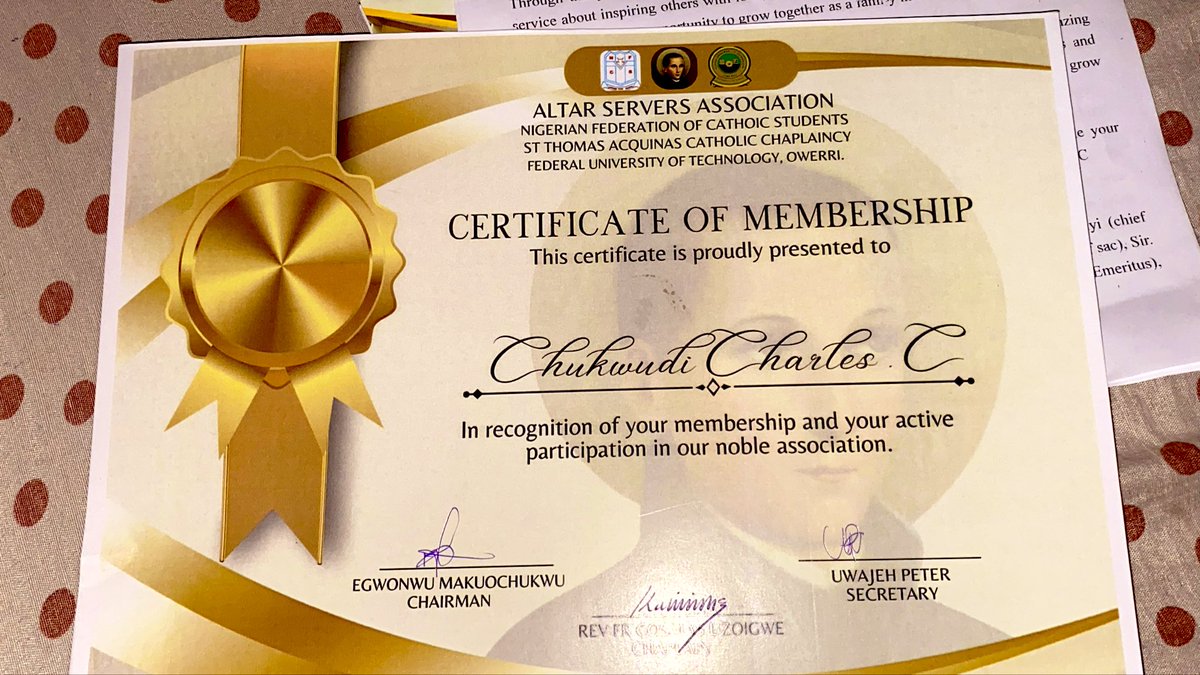 p_charles_001's tweet image. Today was special 🙏🏽
We had a send-forth for our final-year altar servers, and I received my Certificate of Membership 💫
Being an altar server has taught me discipline, teamwork and the joy of serving with purpose.
I’m grateful for the journey ❤️
#Faith #Gratitude #Community