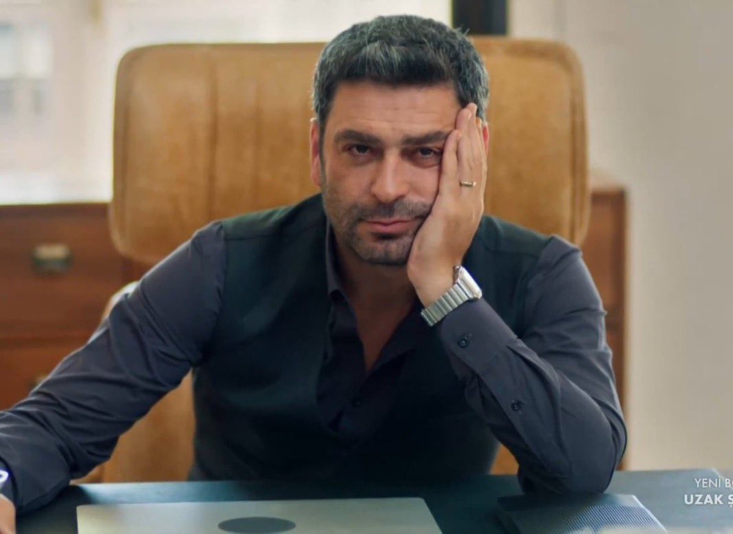 mahmur cihan albora çok çekici 

#ozanakbaba