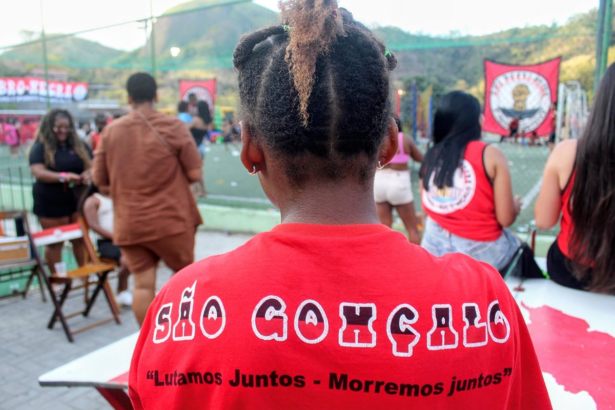 Ação social, dia das crianças.
RAÇA RUBRO NEGRA - NITERÓI E SÃO GONÇALO.

"Eu fico sempre com a pureza delas."
📸: @rrn_imagens no INSTA.
