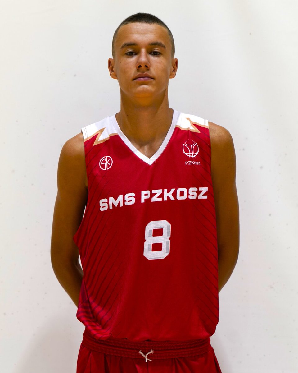 Mklosowski45's tweet photo. #NextGenPL #plkpl
#001
Marcel Snochowski (2009 r. 200cm SG)
Gracz SMSu PZKosz Władysławowo w ubiegłym sezonie grał średnio 12 min (16 spotkań 2LM) na mecz notując 6.3pts, 0.8reb, 0.4ast, trafiając 1.4 trójki na mecz (22/59 - 37,3%)
TS 57.7%, eFG 56.2%, USG 21.4%, PER 16.8 https://t.co/pATPXcy07h