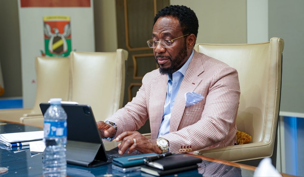 DrErnestAO's tweet image. Back at it!

New week, bigger energy!

#EAO #workmode