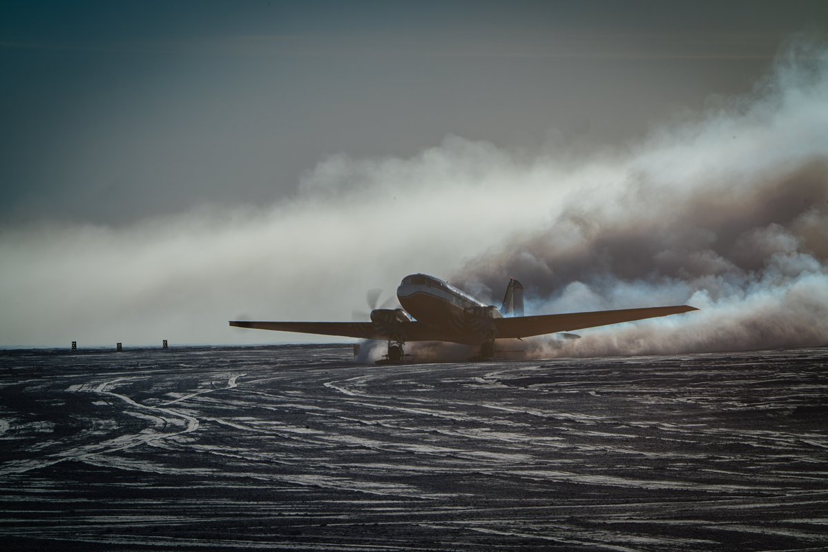 South Pole Telescope (@sptelescope) on Twitter photo First plane of the 2025-2026 Austral summer season landed at #southpole today! Pic by SPT winterover Sim Bash. This flight is an KBA flight Bassler plane, which is just transiting through <a href="/NSF/">U.S. National Science Foundation</a> Amundsen-Scott South Pole, on its way to an Italian base. #Antarctica <a href="/UChicago/">The University of Chicago</a> First plane of the 2025-2026 Austral summer season landed at #southpole today! Pic by SPT winterover Sim Bash. This flight is an KBA flight Bassler plane, which is just transiting through <a href="/NSF/">U.S. National Science Foundation</a> Amundsen-Scott South Pole, on its way to an Italian base. #Antarctica <a href="/UChicago/">The University of Chicago</a>