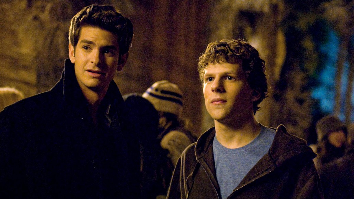 dannyrio_'s tweet image. If you&apos;re an editor looking to start watching some films to get your understanding of storytelling up (highly recommend you do that, btw):

Start here: The Social Network (2010).

It won an Oscar and a BAFTA for Editing, along with an Oscar and a Golden Globe for its score.

(I…