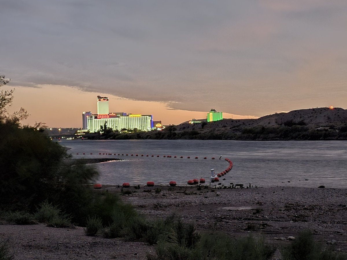 ComputerScrap50's tweet image. From the campground I can still see the city lights of Laughlin NV (Little Vegas). I think to myself there used to be a mountain there, there was no concrete bridge going over the Colorado River, no lights, no sounds, no people spending hard earned money. At sometime there was…