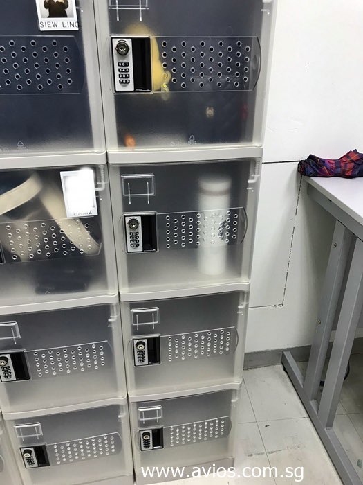 Lockers_SG's tweet photo. The Best Staff Lockers for Retail Stores in any shopping Centre.

Doesn’t take up space. You can place it at one odd corner, providing safe storage space for your workers.

Perhaps the best Staff Lockers for retail store.

https://t.co/1Lev3t8ej1 https://t.co/TftQ2FB0hO