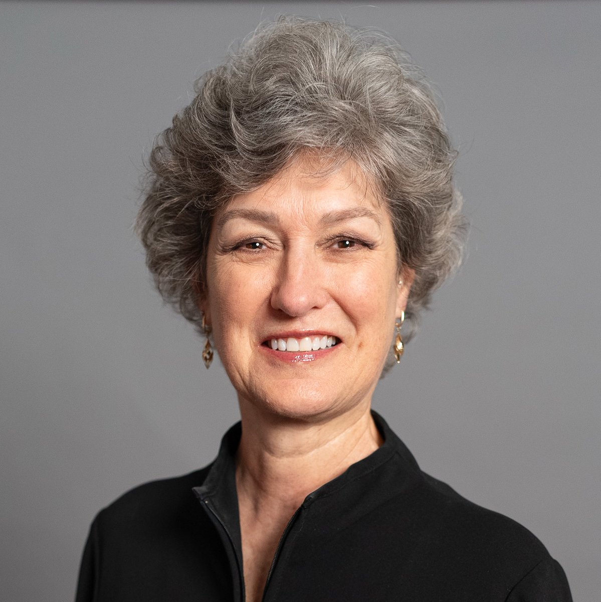 This is Portland Port Commission President Katy Cobra, which oversees the Portland Airport in Oregon. They are refusing to play a video of DHS Secretary Kristi Noem blaming Democrats for the government shutdown in terminals.

RETWEET to thank Cobra for standing up for democracy!