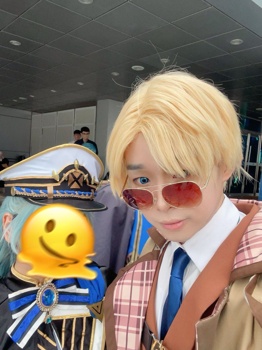 존스미스 tweet media