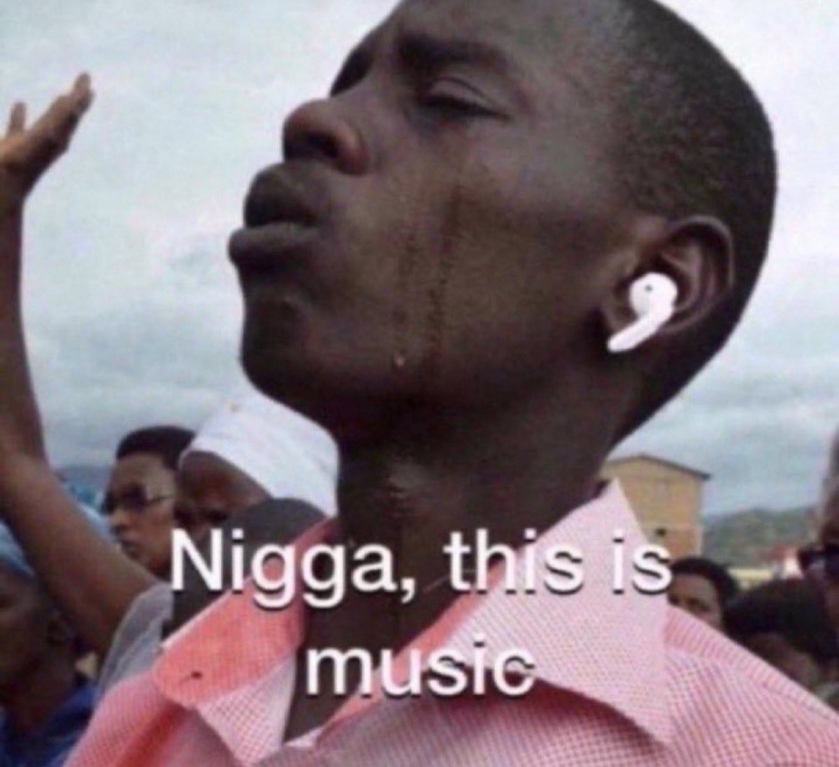 xantana (@ro7and_) on Twitter photo 