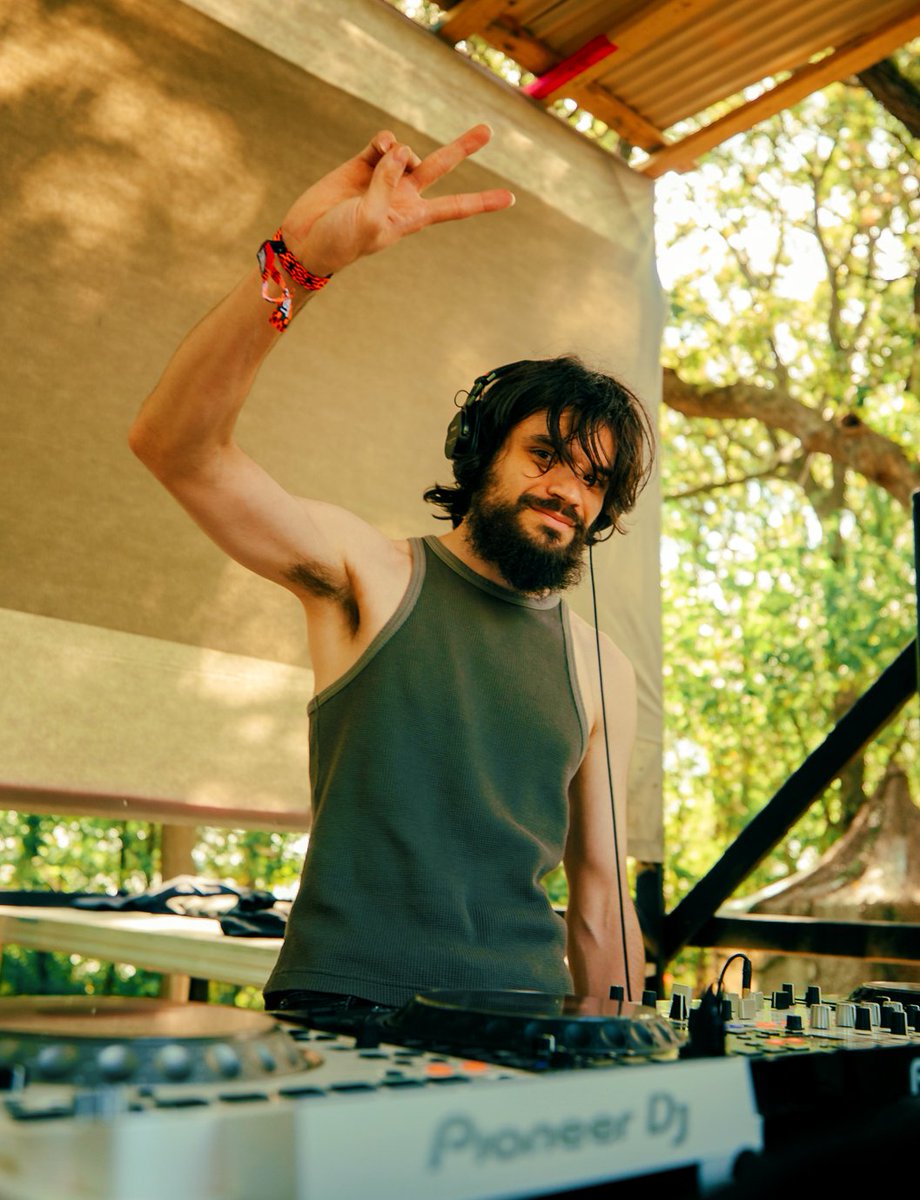 NewMasterpiece™ tweet media