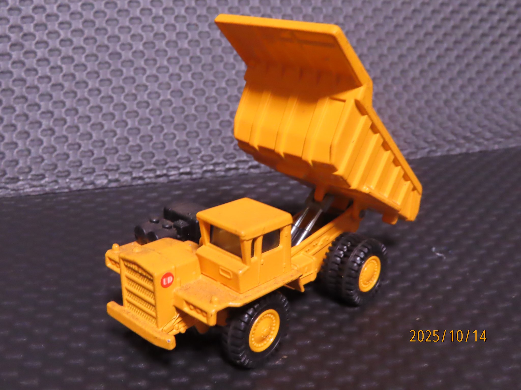 トミカ ダンディーF28レジャータイプ トミカ ダンディーF28レジャータイプ