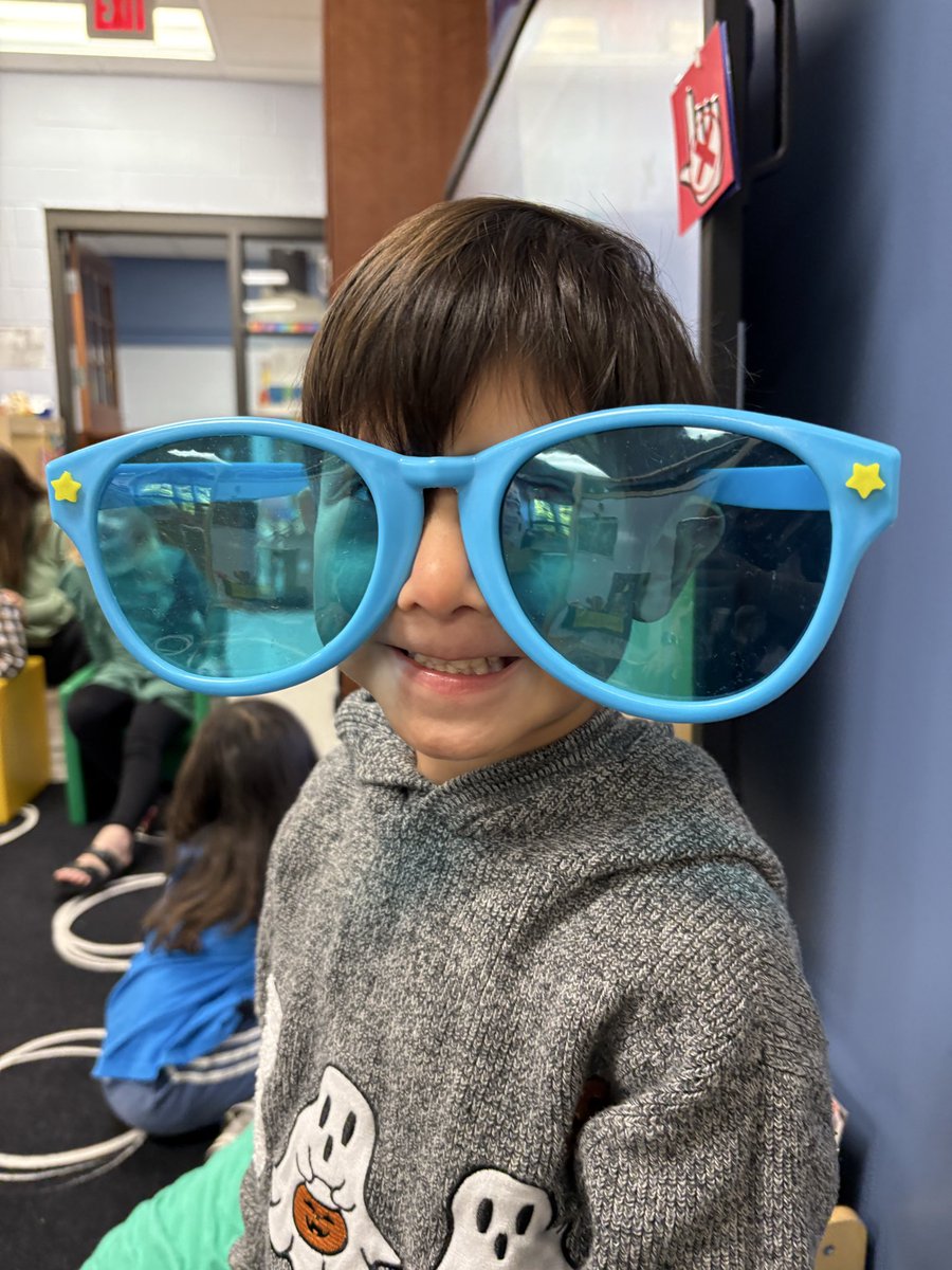 Mrs. Isom tweet media