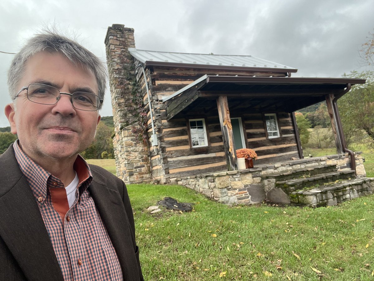 markdtooley's tweet image. Today I toured this cabin built 1790 in WV when this was frontier. Imagine peering west & speculating about the great beyond & what was to come.