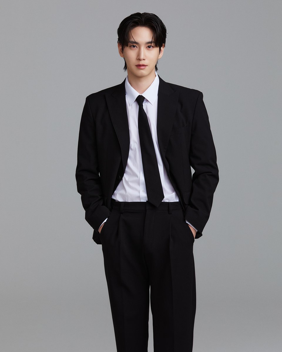 [🛎] NEW PROFILE

신원의 새 프로필 사진이 공개되었습니다.
배우로서의 활동을 시작하는 신원에게 많은 사랑과 응원 부탁드립니다. 💙

#펜타곤 #PENTAGON
#신원 #SHINWON