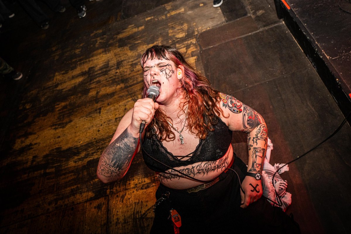 CraigslistModel's tweet image. stills from my band MEDEVACโs first show. trans hate beatdown. i canโt be killed.