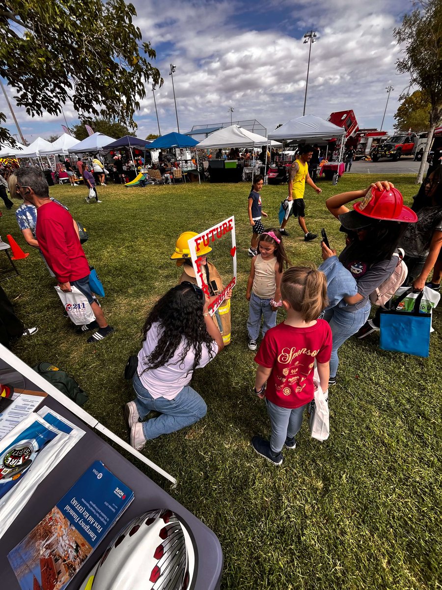 Del Valle Fire Tech tweet media